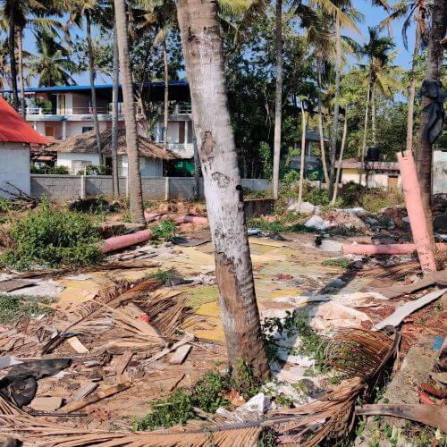 Verlassenes Grundstück Varkala Kerala Südindien Indien