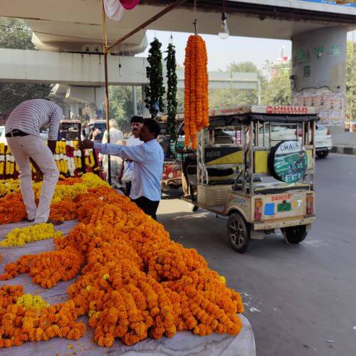 Blumen kaufen Diwali Neu-Delhi